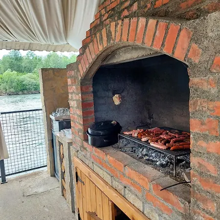 Vikendica Drinski Mir Holiday home