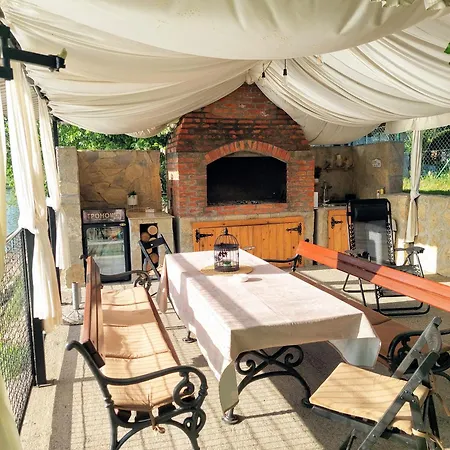 Vikendica Drinski Mir Holiday home *