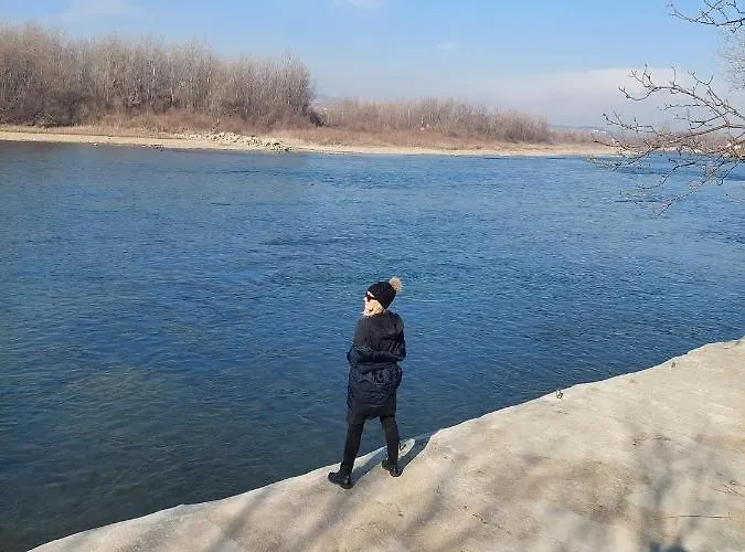 度假居 Vikendica Drinski Mir *